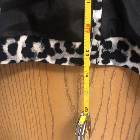 NWOT Animal print, dressy, light weight coat. - Picture 5 of 11